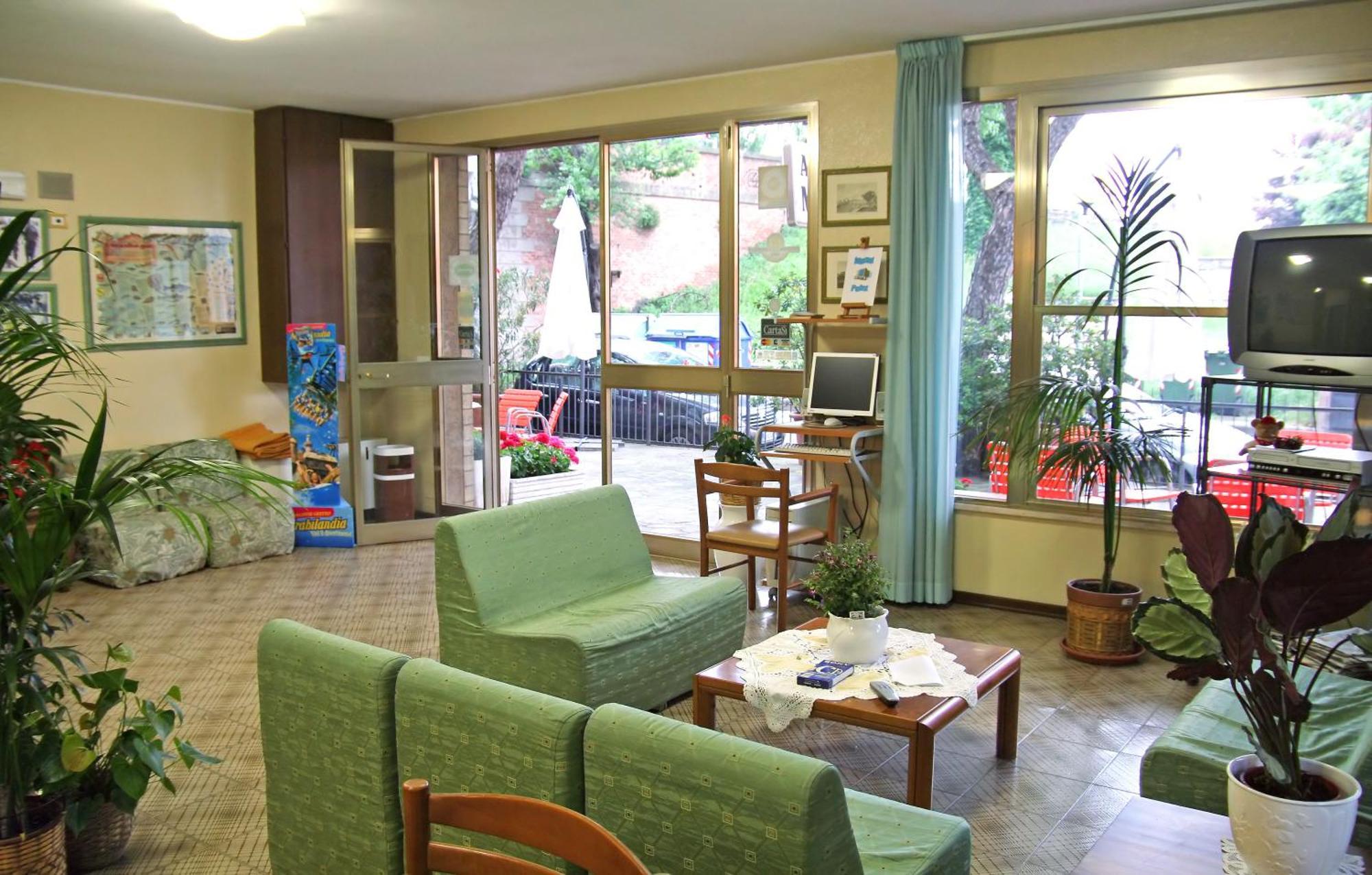 Hotel Marselli Rimini Exterior photo