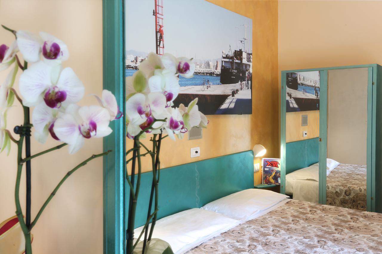 Hotel Marselli Rimini Exterior photo